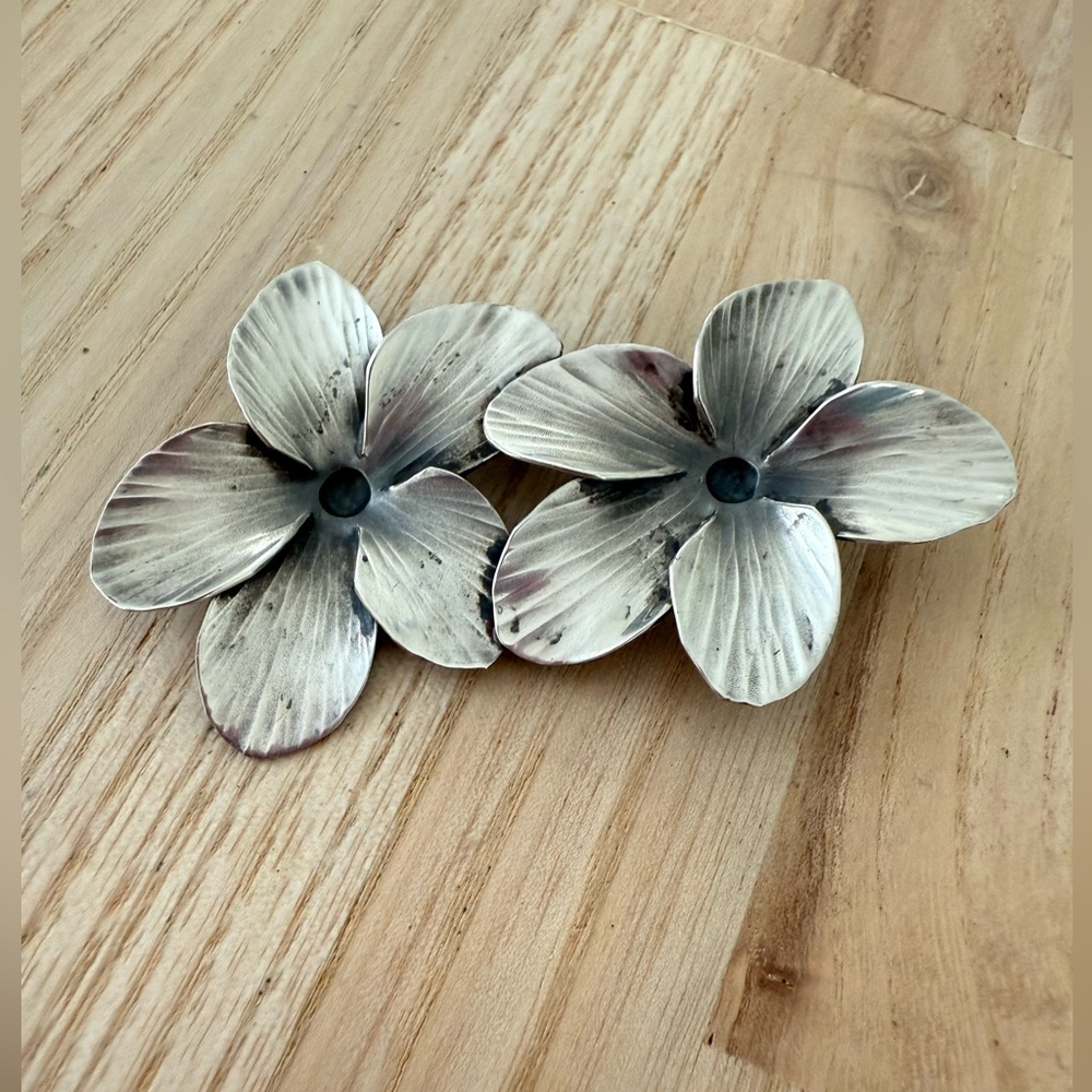 Vintage sterling silver double flower brooch pin